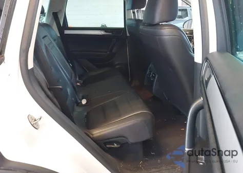 2015 Volkswagen Touareg V6 Sport z USA, uszkodzony, nr VIN WVGEF9BP1FD006101